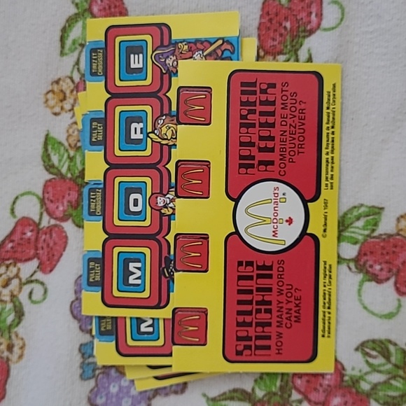 Vintage McDonald's 80's/90's Collectible Bundle - Picture 5 of 10